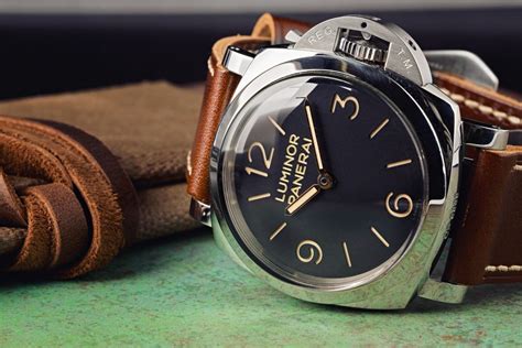 panerai sandwich and sausage dials.